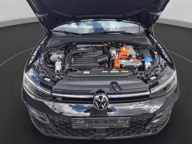 VW Passat 1.5 eHybrid DSG R-Line *MATRIX*HUD*AHK*