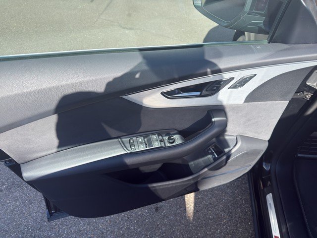 Audi Q8 55 TFSI e quattro *AHK*LUFT*PANO*HUD*B&O* AHK PDC