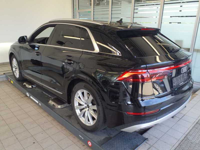 Audi Q8 55 TFSI e quattro *AHK*LUFT*PANO*HUD*B&O* AHK PDC