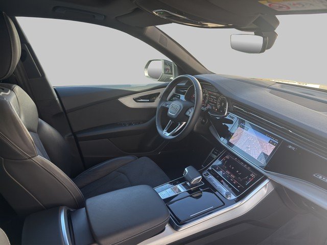 Audi Q8 55 TFSI e quattro *AHK*LUFT*PANO*HUD*B&O* AHK PDC