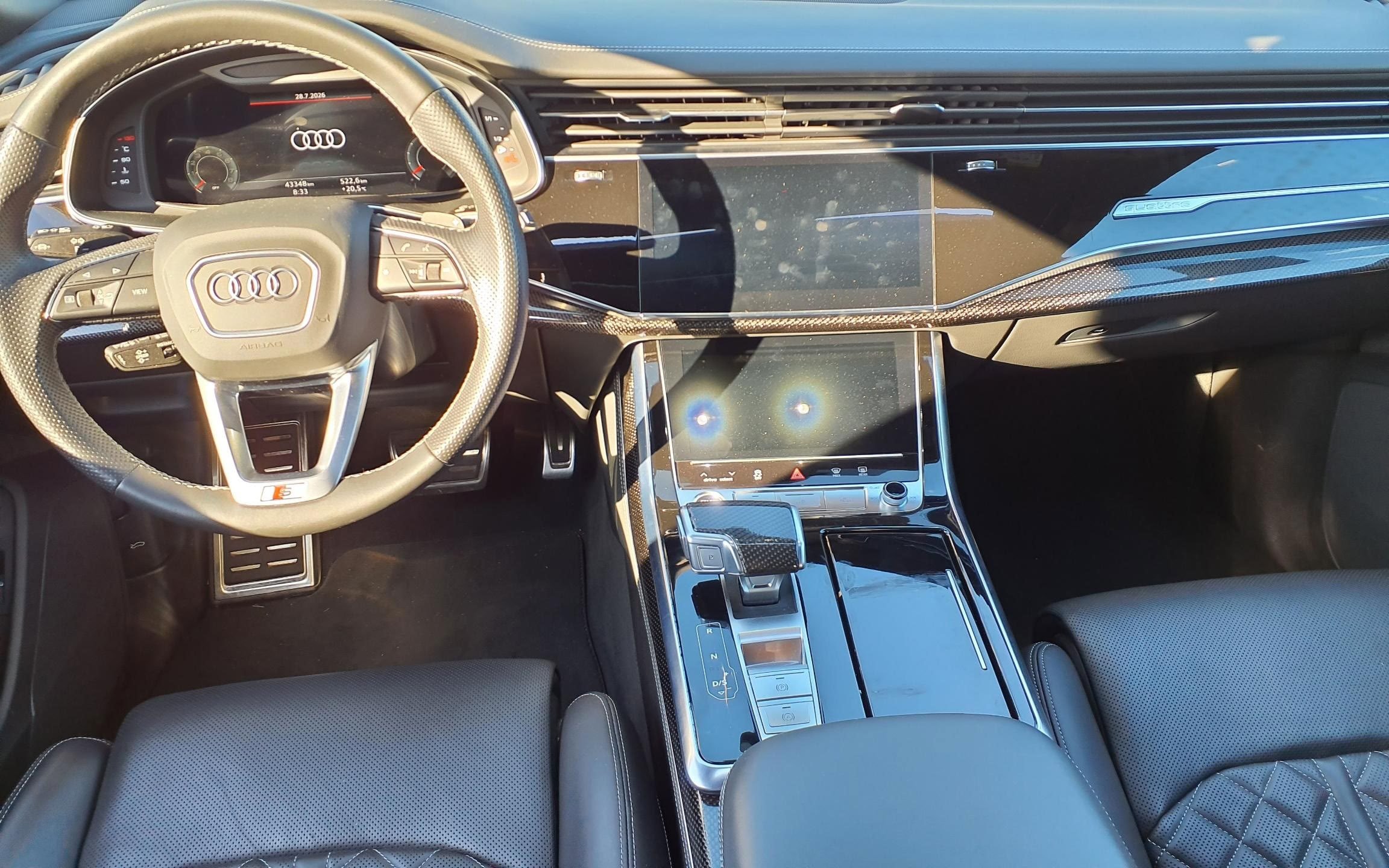 Audi Q8 55 TFSI quattro competition+ *AHK*PANO*LUFT* Sportp.