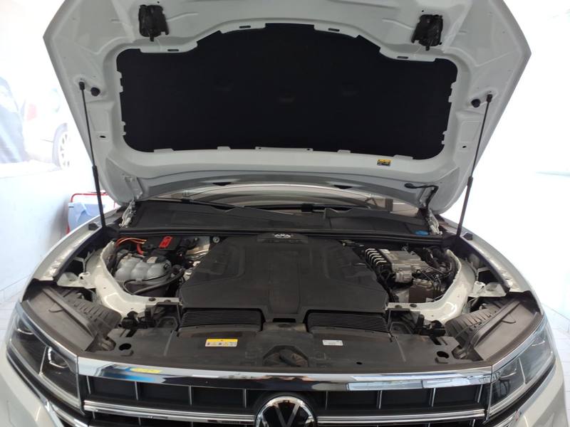 VW Touareg 3.0 TDI 4Motion Atmosphere *AHK*RFK*SZH* AHK LED Navi