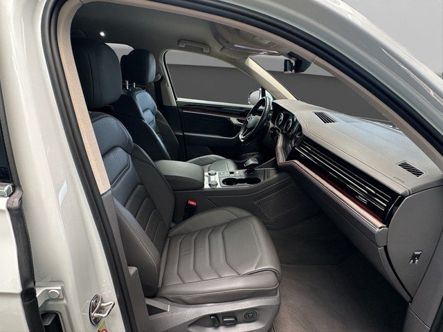 VW Touareg 3.0 TDI 4Motion Atmosphere *AHK*RFK*SZH* AHK LED Navi