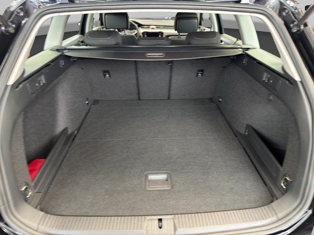 VW Passat Variant 2.0 TDI DSG Business *LED*NAVI* Navi