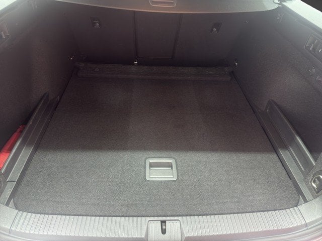 VW Passat Variant 2.0 TDI Business *AHK*NAVI*LED* Navi Kam.