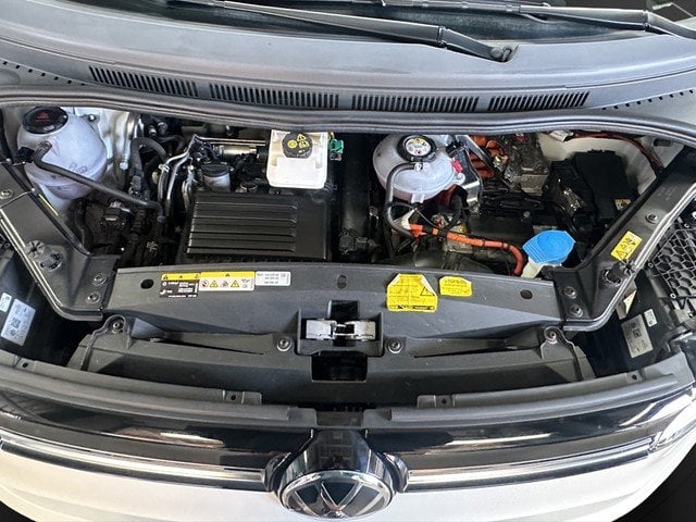 VW T7 Multivan eHybrid lang Life *AHK*NAVI*KAM*STHZ Kam. SHZ Virtual