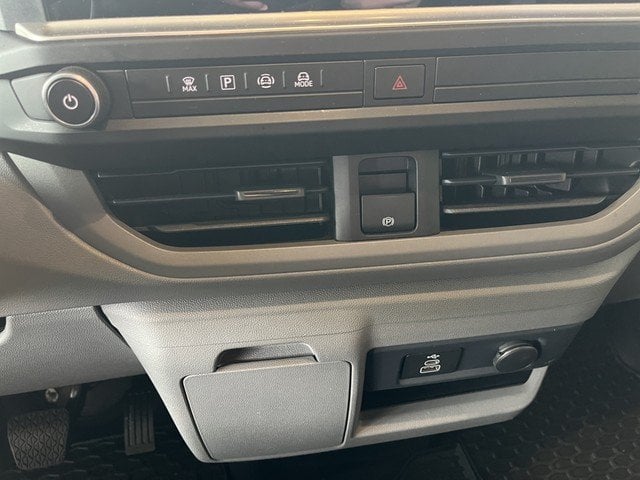 VW T7 New Transporter Kombi 2.0 TDI *9-SITZER*