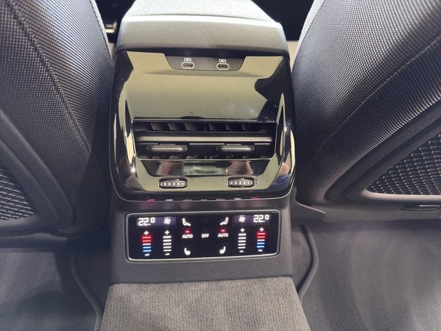 Audi A6 Avant TDI quattro 150 kW S line Edition One
