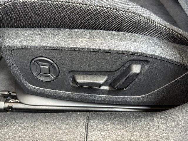 Audi A6 Avant TDI quattro 150 kW S line Edition One