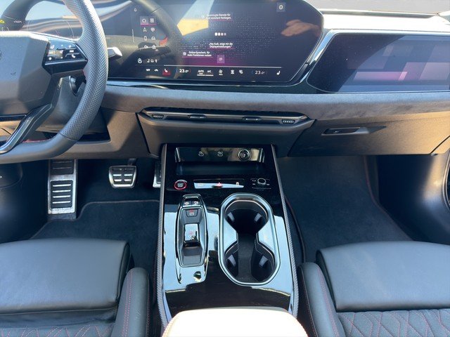 Audi A6 Lim TFSI quattro 270kW Voll PDC