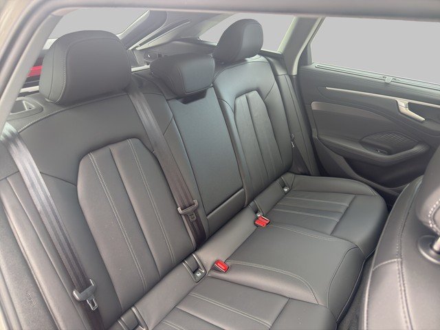 Audi A6 Avant 2.0 TDI *AHK*TECH-PLUS*PANO*INDUKTION* AHK Virtual SoundSys