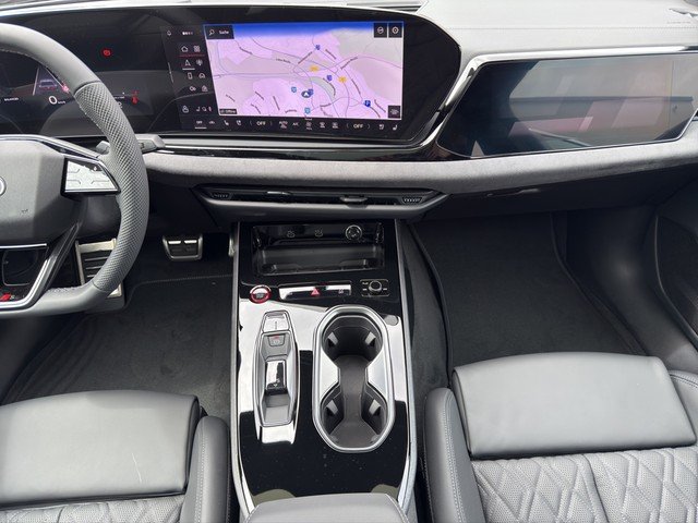 Audi A6 Lim TDI quattro Tech+MMI Pro*Pano*Sportsitze+