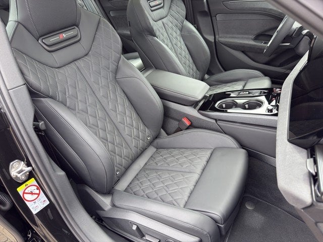 Audi A6 Lim TDI quattro Tech+MMI Pro*Pano*Sportsitze+
