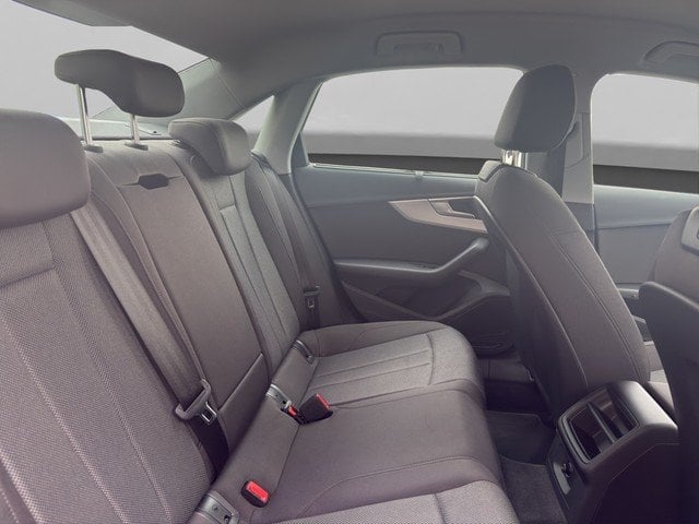 Audi A4 Lim. 35 TDI S tromic *NAVI*ACC*PDC*SZH*SOUND* PDC DynLicht SpurH