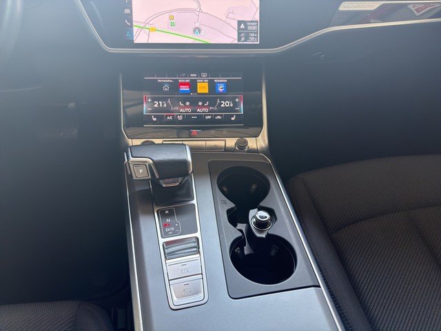 Audi A6 Avant 50 TFSI e quattro *LED*AHK*PANO*RFK*SZ* SpurH