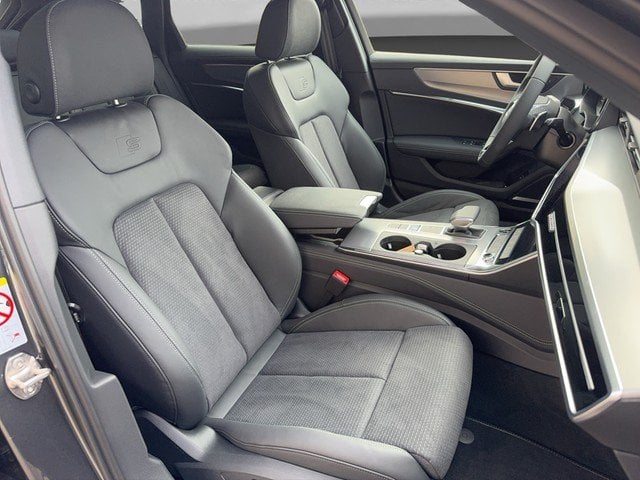 Audi A6 Avant 40 TDI quattro S tronic S line