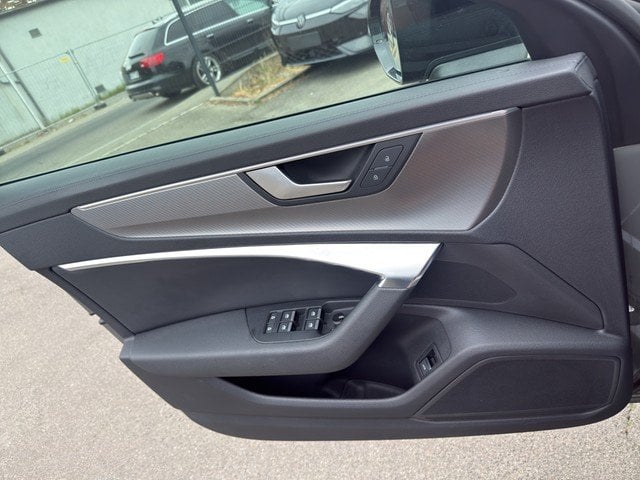 Audi A6 Avant 40 TDI design *MATRIX*PANO*RFK*SOUND* SpurH el.Heck Navi