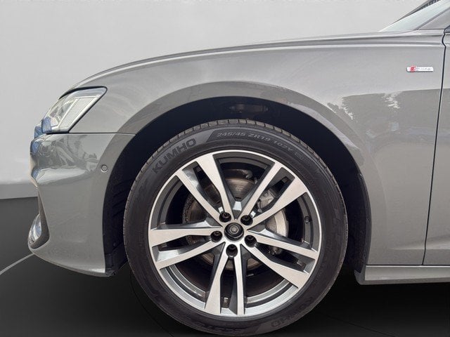 Audi A6 Avant 40 TDI design *MATRIX*PANO*RFK*SOUND* SpurH el.Heck Navi
