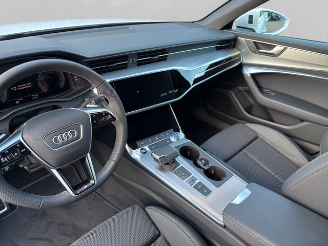 Audi A6 Avant advanced 45 TDI quattro Matrix*Pano