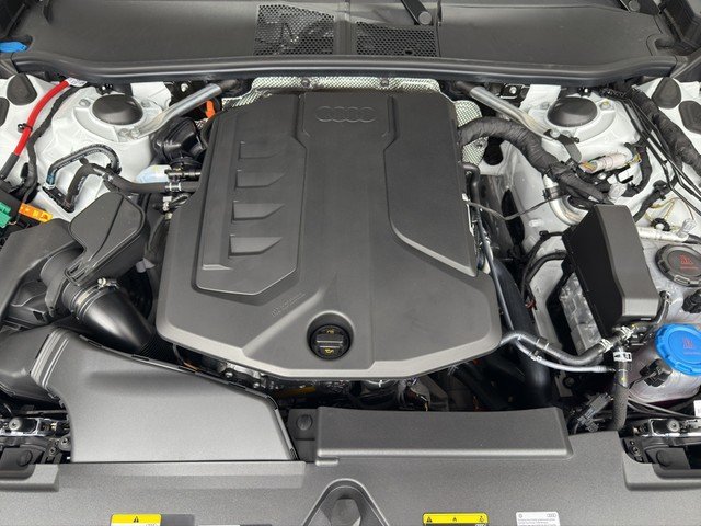 Audi A5 Avant e-hybrid quattro