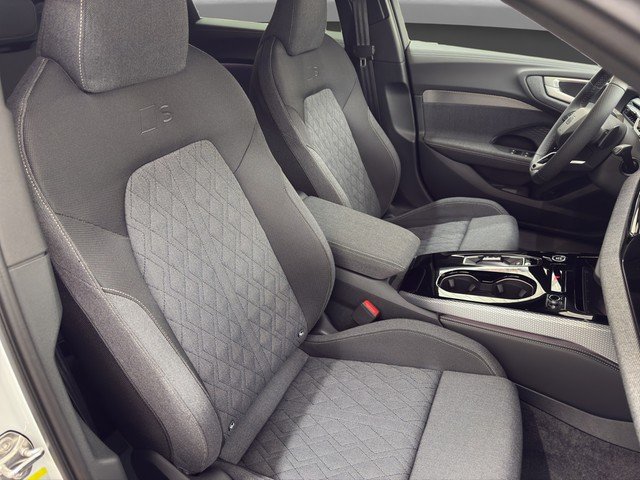 Audi A5 Avant e-hybrid quattro