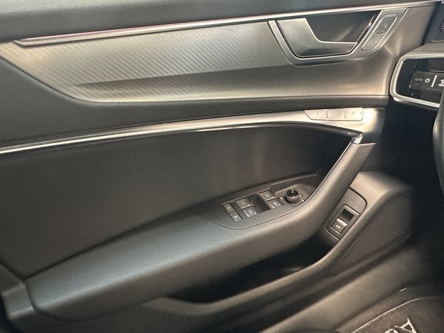 Audi A6 Avant 40 TDI quattro sport *AHK*PANO*MATRIX* SpurH el.Heck