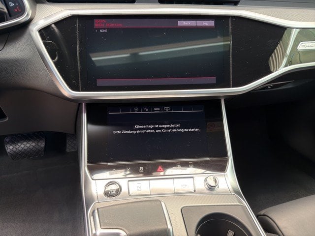 Audi A6 Avant 40 TDI quattro sport *AHK*PANO*MATRIX* SpurH el.Heck