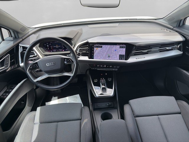 Audi Q4 e-tron 40 *LED*PANO*RFK*ACC*VIRTUAL*SOUND*SH* SpurH AUT Standh. PDC