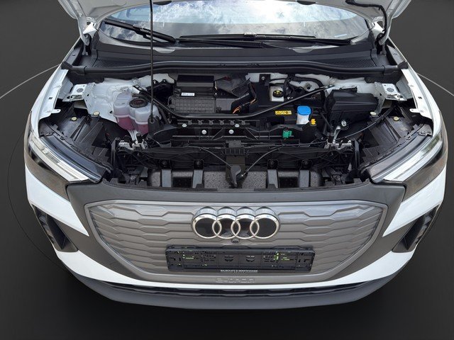 Audi Q4 e-tron 40 *LED*PANO*RFK*ACC*VIRTUAL*SOUND*SH* SpurH AUT Standh. PDC
