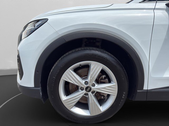 Audi Q4 e-tron 40 *LED*PANO*RFK*ACC*VIRTUAL*SOUND*SH* SpurH AUT Standh. PDC