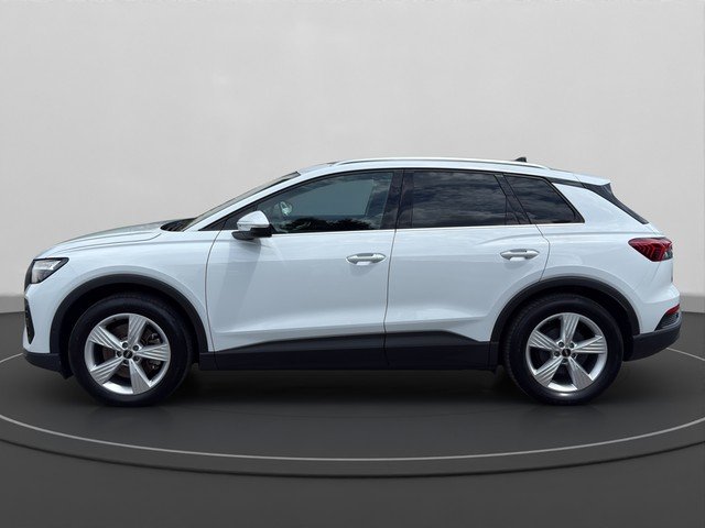 Audi Q4 e-tron 40 *LED*PANO*RFK*ACC*VIRTUAL*SOUND*SH* SpurH AUT Standh. PDC