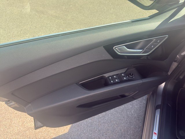Audi Q4 e-tron 45 quattro *MATRIX*ACC*RFK*VIRTUAL*SZ* PDC ACC el.Heck
