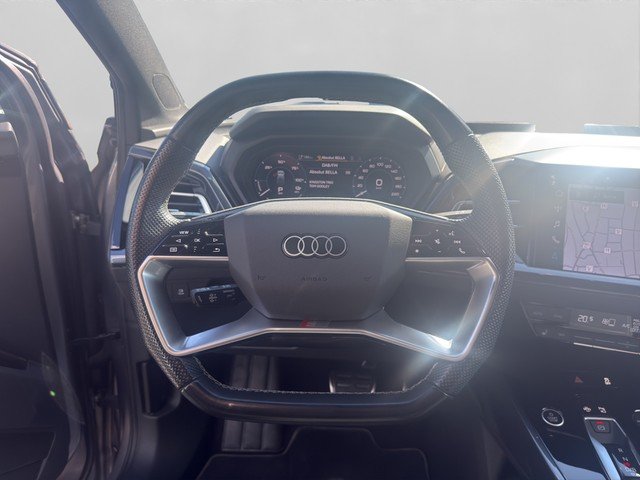 Audi Q4 e-tron 45 quattro *MATRIX*ACC*RFK*VIRTUAL*SZ* PDC ACC el.Heck