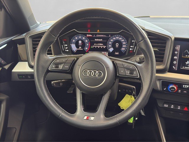 Audi A1 allstreet 35 TFSI S tronic *LED*GRA*PDC*SZH* PDC Leder SHZ SportS.