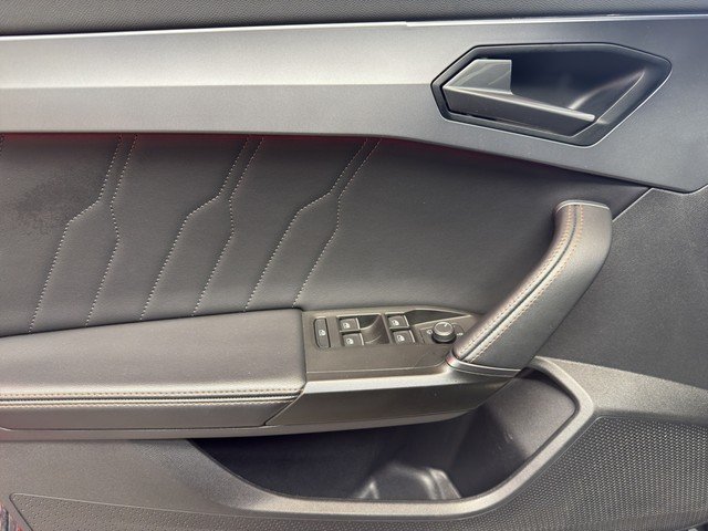 Cupra Formentor 2.0 TDI *LED*NAVI*RFK*ACC*SZH*VIRTUAL* Navi PDC Kam. SHZ Winterp. SpurH