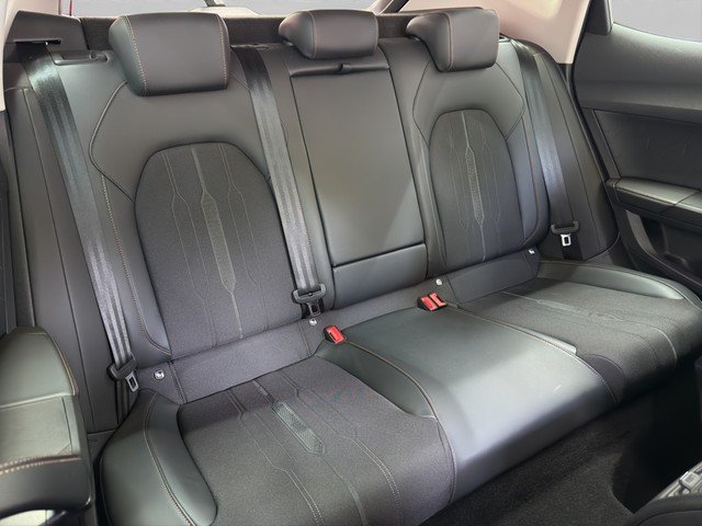 Cupra Formentor 2.0 TDI *LED*NAVI*RFK*ACC*SZH*VIRTUAL* Navi PDC Kam. SHZ Winterp. SpurH