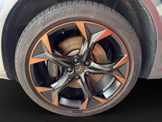 Cupra Formentor VZ e-Hybrid *LED*AHK*RFK*SZH*DCC*ACC* SpurH SpurW PDC el.Heck SHZ