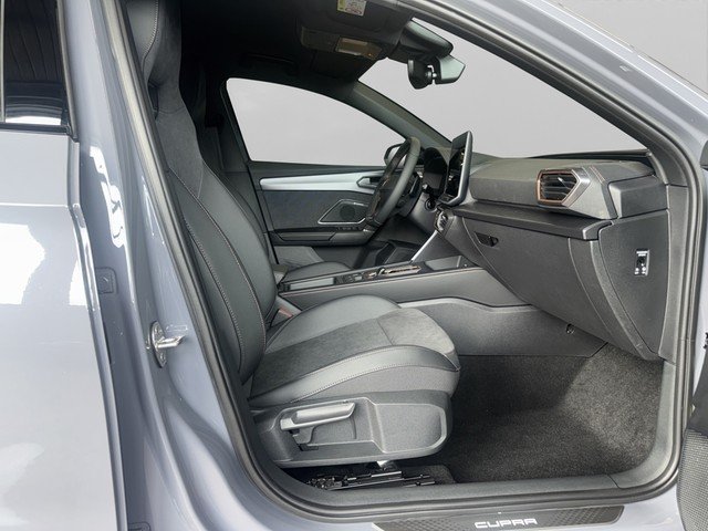 Cupra Leon VZ Black Edition 2.0 TSI 7-Gang-DSG