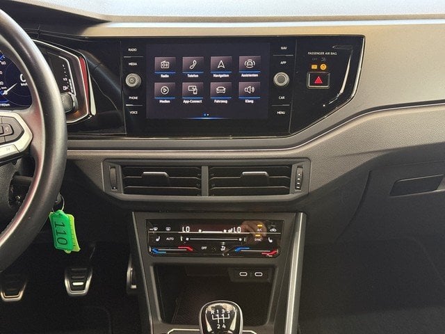 VW Polo 1.0 TSI R-Line *MATRIX*RFK*VITRUAL*SZH*RFK* Virtual KlimaA