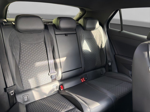 VW T-Roc 1.5 eTSI DSG R-Line *Neues Modell* Sportp. SportS.