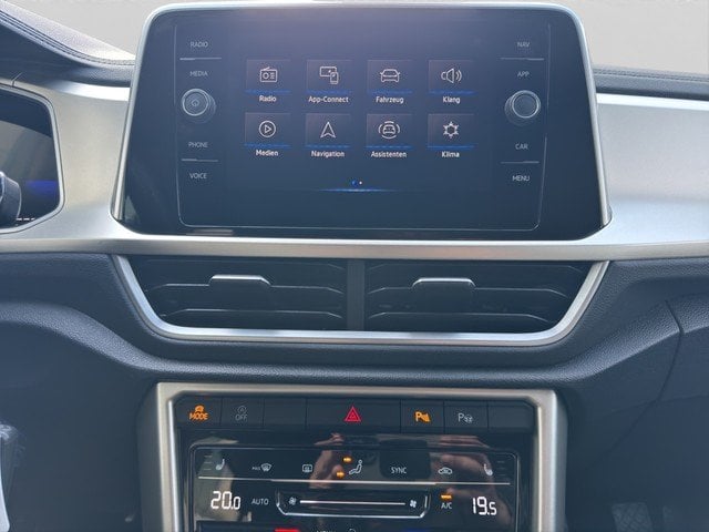 VW T-Roc 2.0 TDI Move FAHRSCHULFAHRZEUG*AHK*ACC*SZH AHK LED DynLicht SHZ