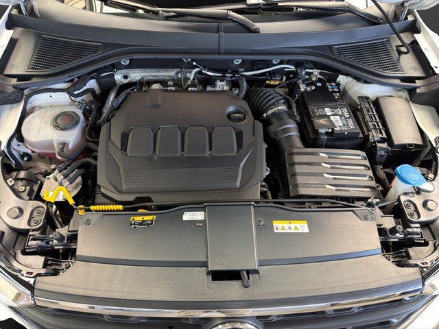 VW T-Roc 2.0 TDI Move*FAHRSCHULFAHRZEUG Virtual PDC DynLicht