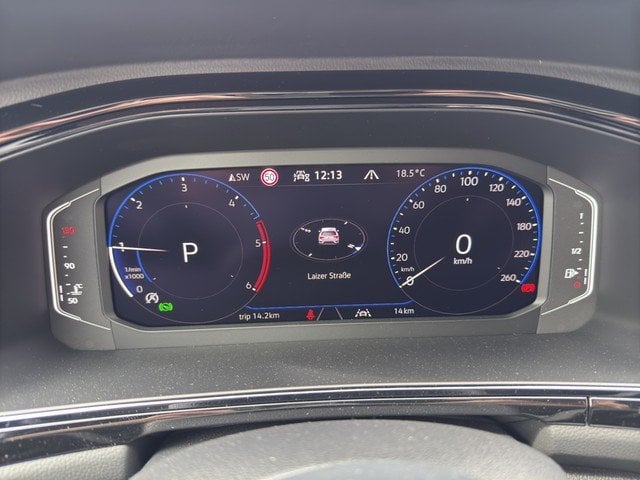 VW T-Roc 2.0 TDI DSG Style *AHK*NAVI*ACC*VIRTUAL*