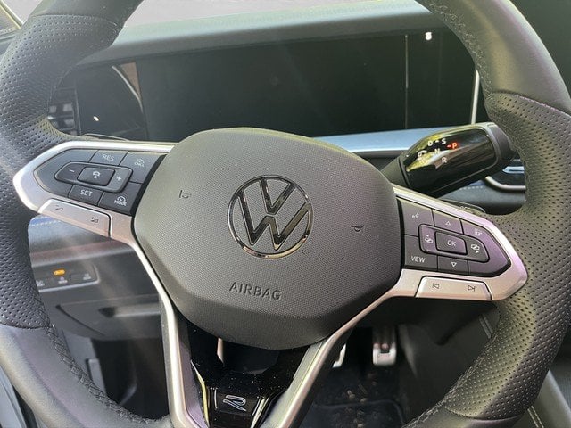 VW Tayron 2.0 TDI 4MOTION DSG R-Line *AHK*PANO*HUD*