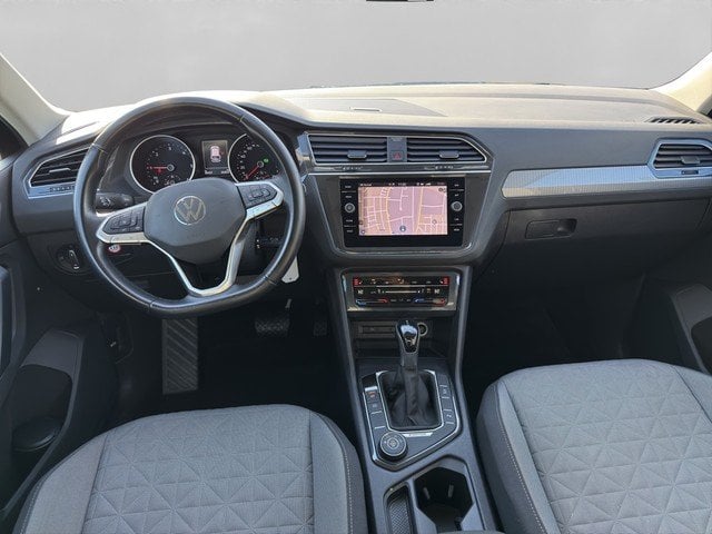VW Tiguan 2.0 TDI DSG 4Motion Life AHK*NAVILED*SZH AHK LED Navi
