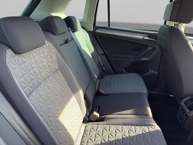 VW Tiguan 2.0 TDI DSG 4Motion Life AHK*NAVILED*SZH AHK LED Navi