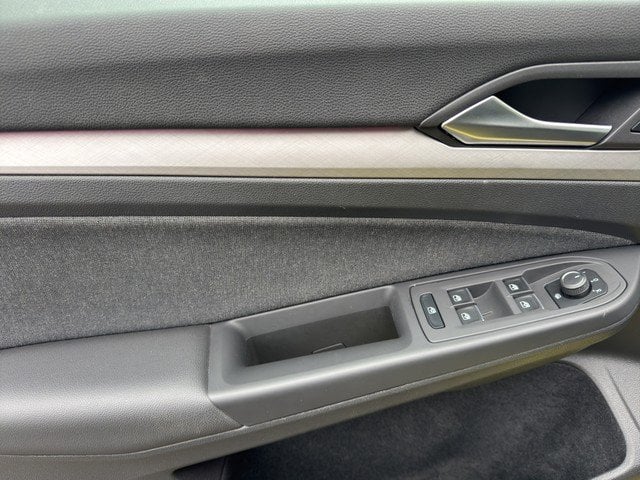 VW Golf VIII 2.0 TDI DSG Life*FAHRSCHULFAHRZEUG AHK Navi Kam. SHZ Virtual