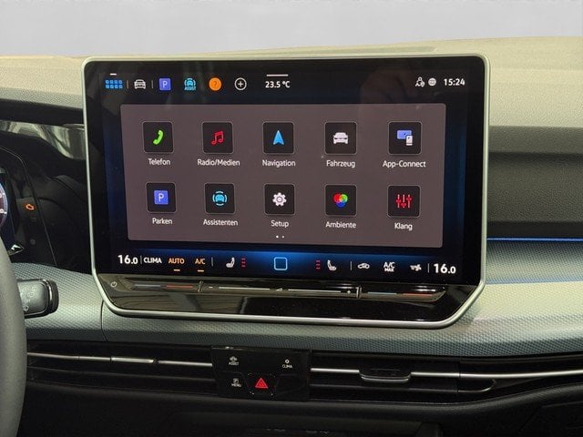 VW Golf VIII 1.5 eTSI DSG Energy Life