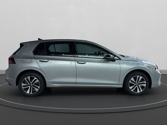 VW Golf VIII 1.5 eTSI DSG Energy Life