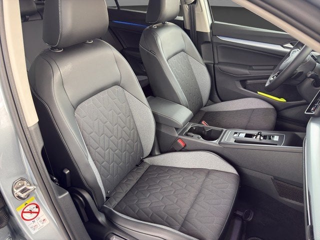 VW Golf VIII 1.5 eTSI DSG Energy Life
